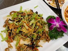 -东哥紫阳蒸盆子(旺座·现代城店)