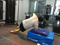 -AC健身·运动康复工作室(千灯湖店)