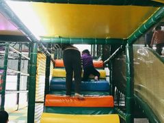 -蒙特利亲子乐园