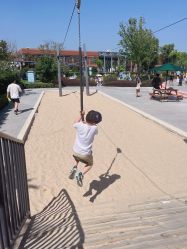 -季高兔窝窝亲子园(上海薰衣草公园店)