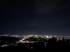 -鬼笑石后山停车场