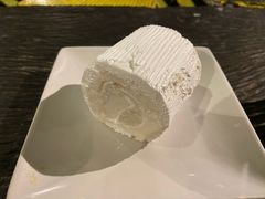-莓园冰淇淋店