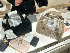 -Dior迪奥(海信广场店)