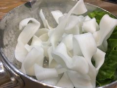 宽粉-盛元盛居传统炭火锅(绿园店)