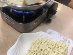 -佰搭果·广式茶餐厅(西华路店)