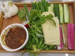 -一口猪海鲜浑锅·东北家常菜