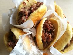 浓香驴肉火烧-闫家驴肉老店(华电一校店)