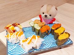 軍艦-御满屋日本料理