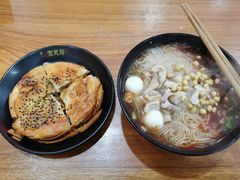 -青石桥老瓦房肥肠粉总店(青石桥总店)