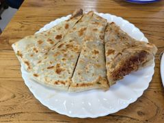 -溢心园香河肉饼总店