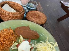 -Pistolera Mexican Cantina女枪手墨西哥餐厅(碧云路店)