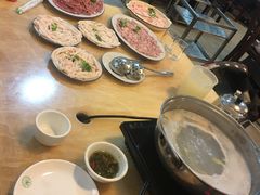 -华哥新鲜猪精品美食
