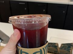 -星巴克(浦东机场T2到达店)