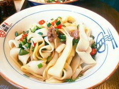 黄瓜皮炒牛肉干拌粉-刘氏三和面馆