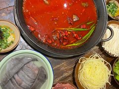 -冯校长老火锅(太古里店)