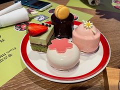 -咖啡苑自助餐厅·中国大饭店