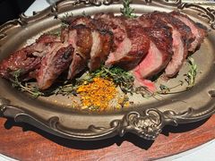 -LESCEDARS Brasserie Bistro香柏树