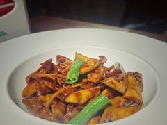 油焖笋-金枝玉叶上海人家食府(三里河店)