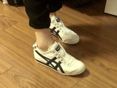 -Onitsuka Tiger(港汇恒隆广场店)