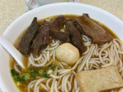 秘制牛杂拼鱼蛋粉-永盈茶餐厅(中山四路店)