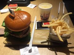-麦当劳(新王府井店)