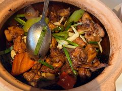 -八府香鸭·啫啫煲(华山路店)