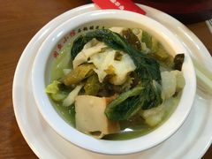 -周鱼小馆石锅酸菜鱼(活力汇店)