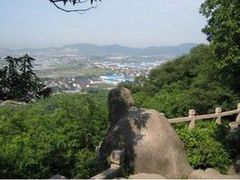 -灵岩山风景区