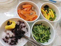 -母仪天下月子中心(光谷店)