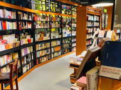 -西西弗书店&矢量咖啡(来福士广场店)
