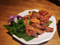 清迈菠萝咕噜肉-觅山云南菜(泊富ICITY店)