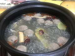 -濠轩阁特色生蚝火锅(水湾路店)