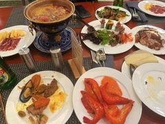 -元一希尔顿酒店·鲜切牛肉火锅禅自助餐厅