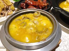 芝士奶油焗蘑菇-维园悦谱·海派家常菜(乌鲁木齐南路店)