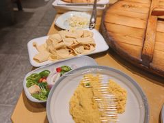 -万里闯关东铁锅炖菜馆(高新旗舰店)