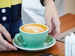 -Line 咖啡(石厦花园店)