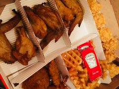 -必胜客宅急送(真北乐购店)