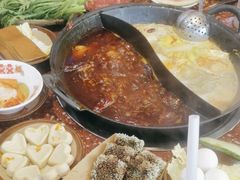 -赵美丽·重庆社区火锅·直营店(火车东站·中豪国际店)