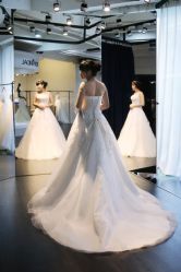 点击看大图 TopBridal 国际婚纱奢品荟-MuseMarry婚纱(前海嘉里中心店)