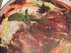 -美奈小馆·越南料理(中航城君尚购物中心店)