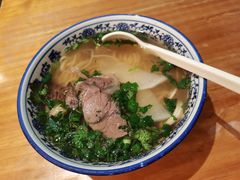 兰州清汤牛肉面-嘻小北·兰州清汤牛肉面(太平洋森活天地店)