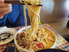 -鼓楼吃面·肉啃肉(南锣鼓巷店)
