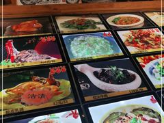 -宝燕海货工场(长江国际店)