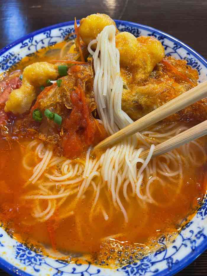 华兴街煎蛋面(总店)-"吃完冒牌火锅菜路过这家煎蛋面其实开了.