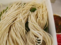 -左庭右院鲜牛肉火锅(浦江欢乐颂店)