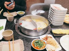 -江小渔鲜鱼火锅(西二道街店)