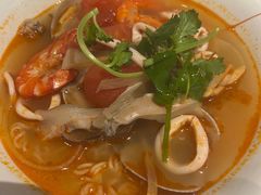 -静香HOUSE·全时段融合餐厅(七星欢乐颂店)