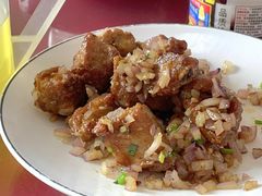 -湖边饭店
