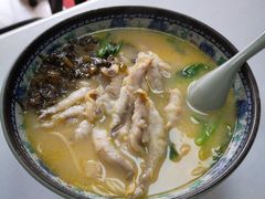 -明呈黄鱼面馆(斜土路店)