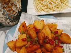 -黄记煌三汁焖锅(新佳丽江汉路店)